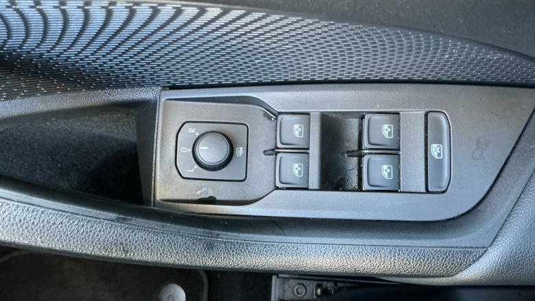 Skoda Octavia 1.4 TSI iV SE Technology DSG 5dr Estate